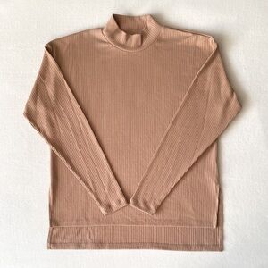 SMASH & Tess Ribbed Mockneck Longsleeve
